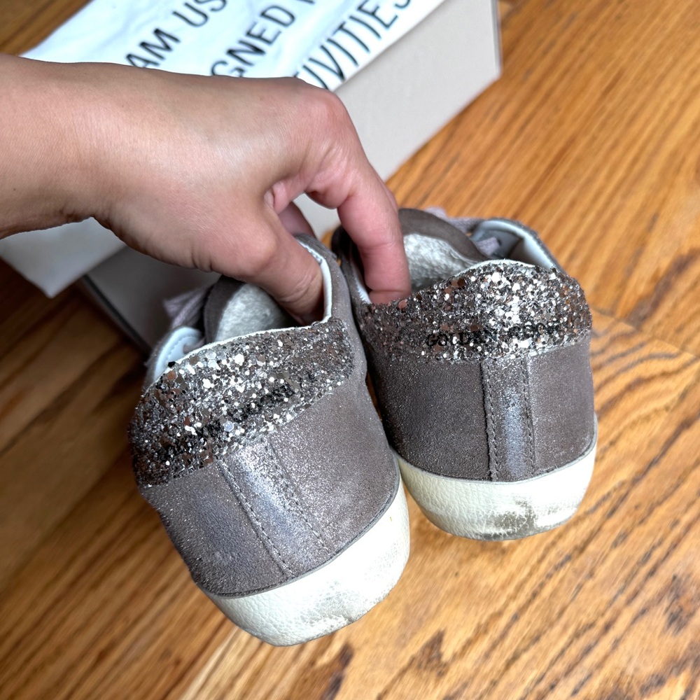 Golden Goose Superstar Glitter Sneaker - Picture 4 of 9